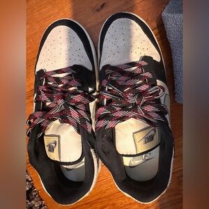 Gently used dunks black and coconut milk